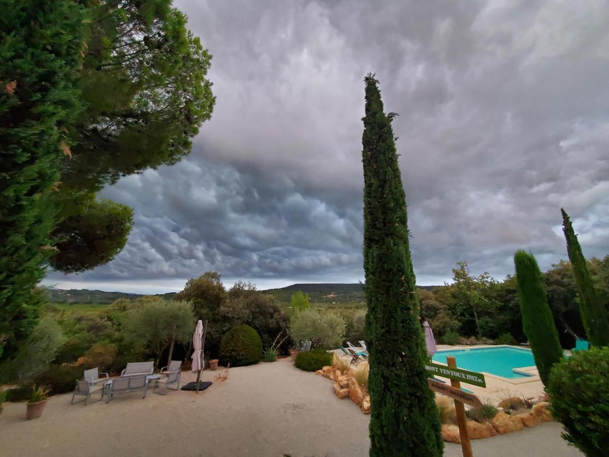 Hotel La Fontaine Au Loup à Saint-Maurice-sur-Eygues Extérieur photo