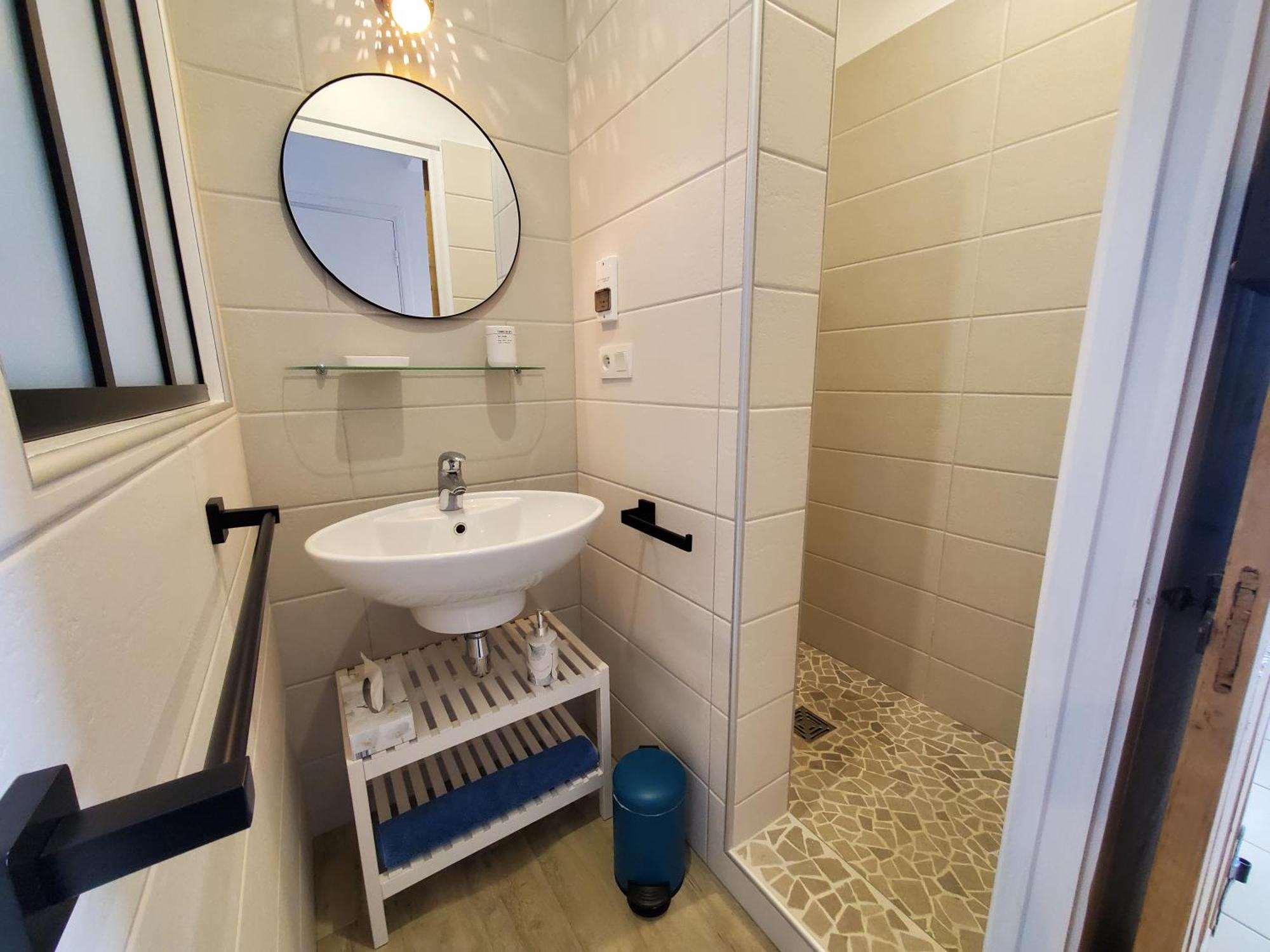 Hotel La Fontaine Au Loup à Saint-Maurice-sur-Eygues Extérieur photo