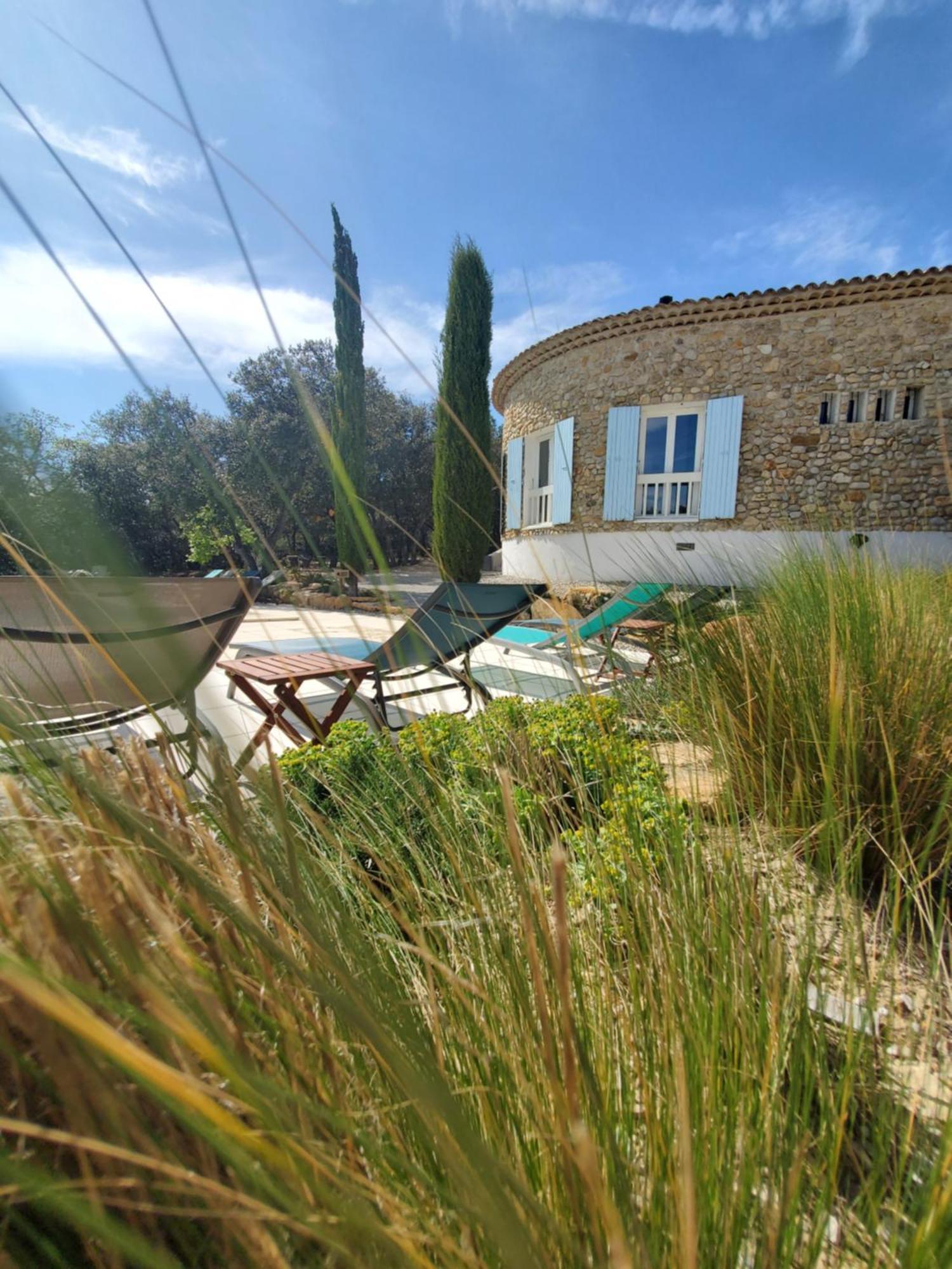 Hotel La Fontaine Au Loup à Saint-Maurice-sur-Eygues Extérieur photo